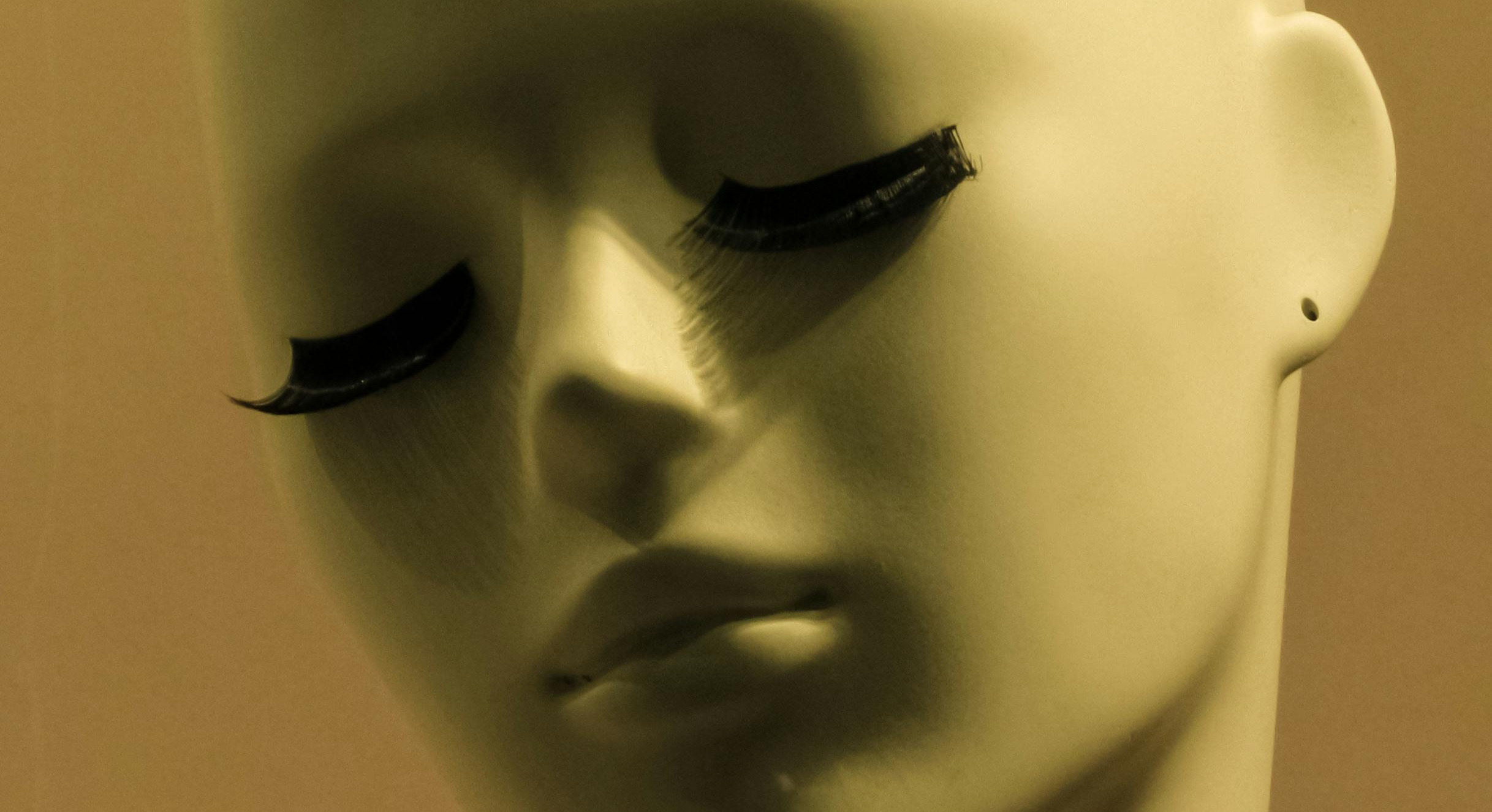 Le mépris de classe derrière les critiques du maquillage “92i”